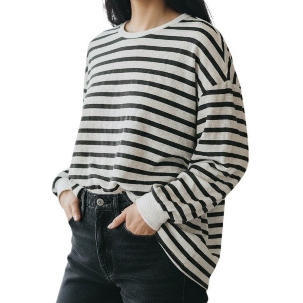 andthewhy Striped Long Sleeve Top Womens Small White Black Casual Slouchy Ribbed